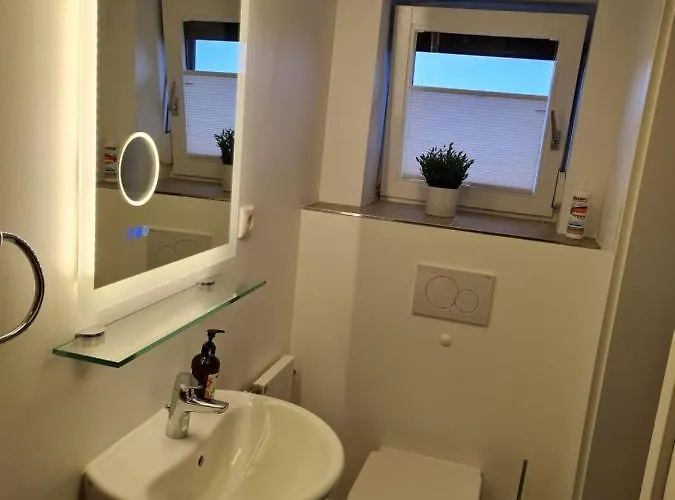 Διαμέρισμα Schoene Ruhige Mit Terrasse *