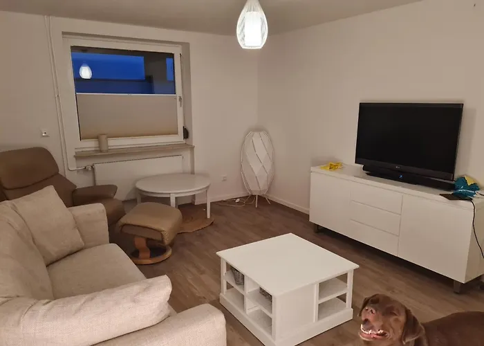 Διαμέρισμα Schoene Ruhige Mit Terrasse *