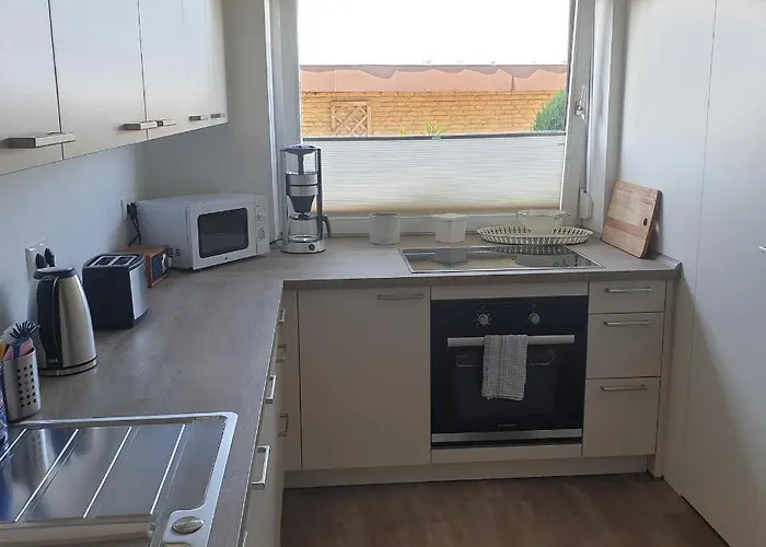 Διαμέρισμα Schoene Ruhige Mit Terrasse *