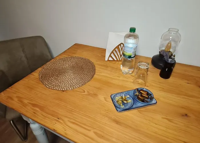 Schoene Ruhige Mit Terrasse *